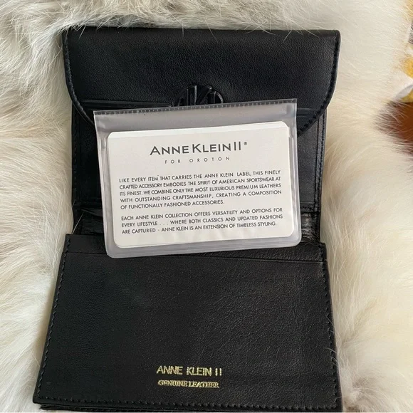 Anne Klein Trifold Wallet NWT - Picture 8 of 8